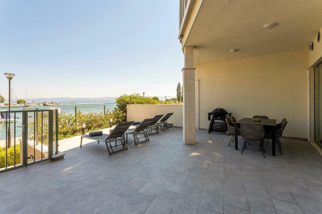 Luxury Apartment With Hot Tub Omiš Exteriér fotografie